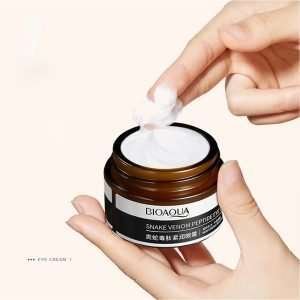 BIOAQUA Contorno De Ojos Venom Antiarrugas